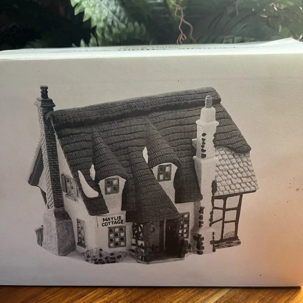 Department 56 Illuminated Cottage with Brown and Cream Accents